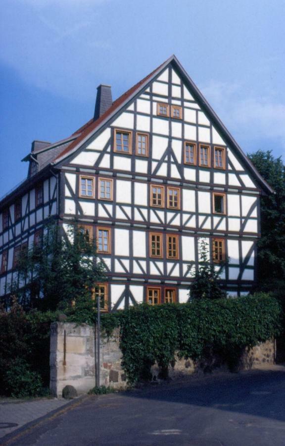 Alte Pfarre Gudensberg Exterior foto